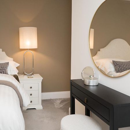 Sixtytwo By Harrogate Serviced Apartments ภายนอก รูปภาพ