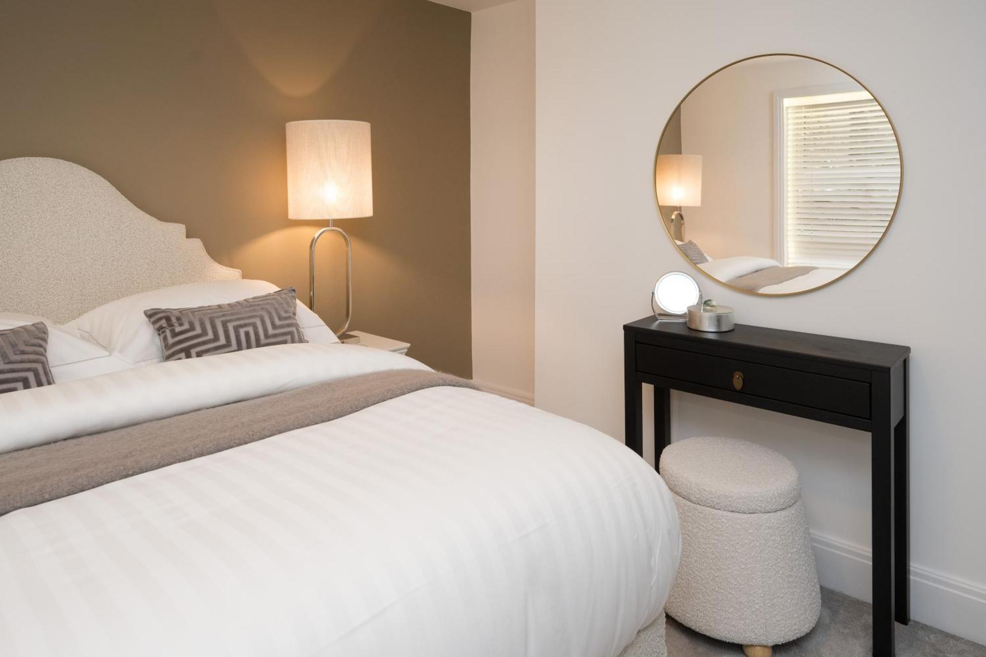 Sixtytwo By Harrogate Serviced Apartments ภายนอก รูปภาพ