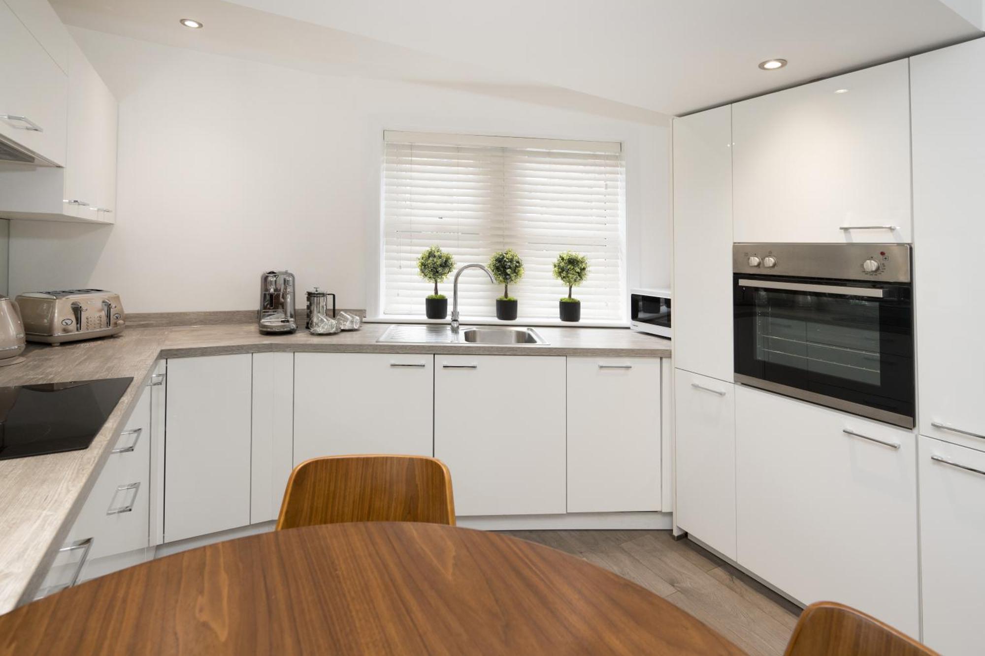 Sixtytwo By Harrogate Serviced Apartments ภายนอก รูปภาพ